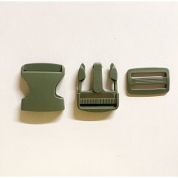 Boucles banane et coulisse plastiques 3,8cm (plusieurs coloris)