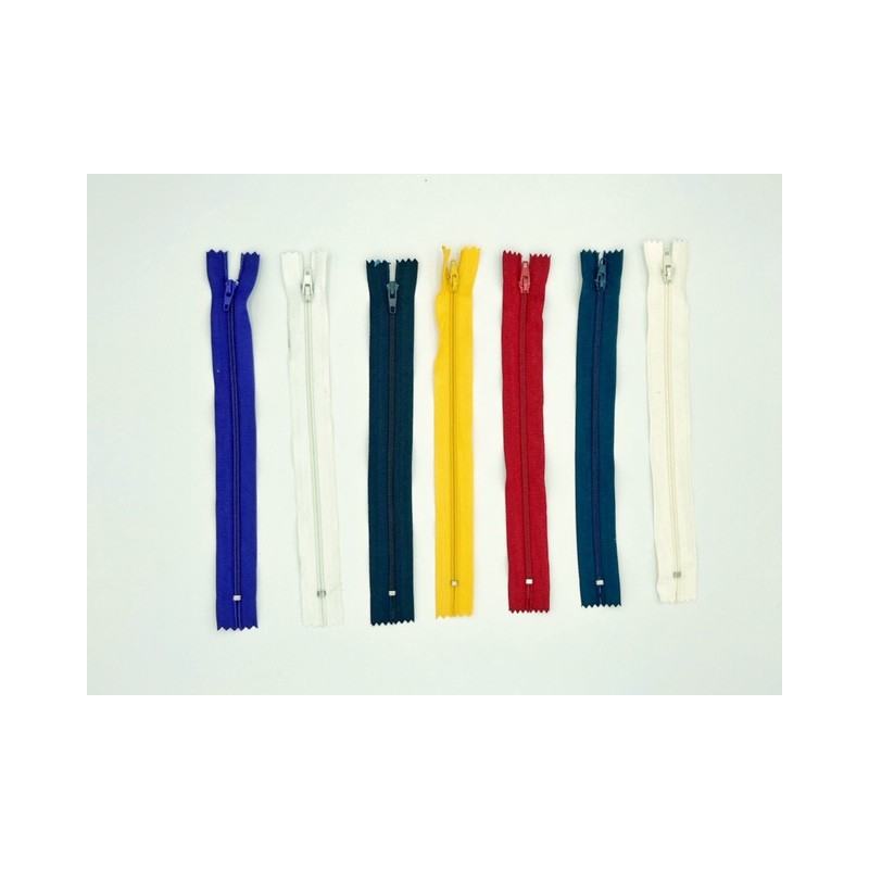 Fermeture nylon non-séparable 20cm (plusieurs coloris)