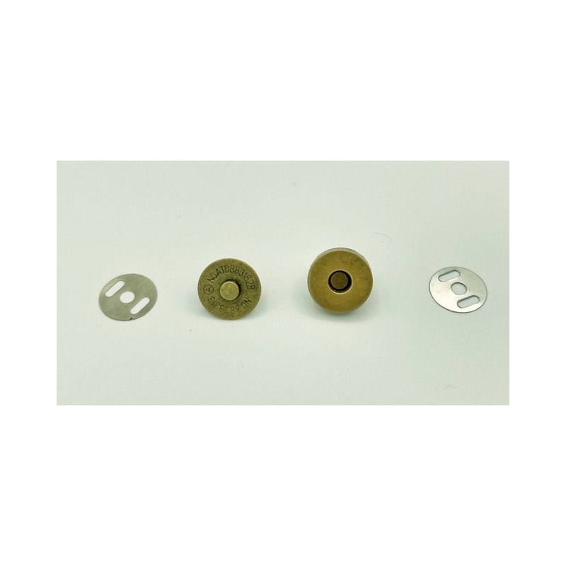 Fermoir aimanté sans couture 18 mm (plusieurs coloris)